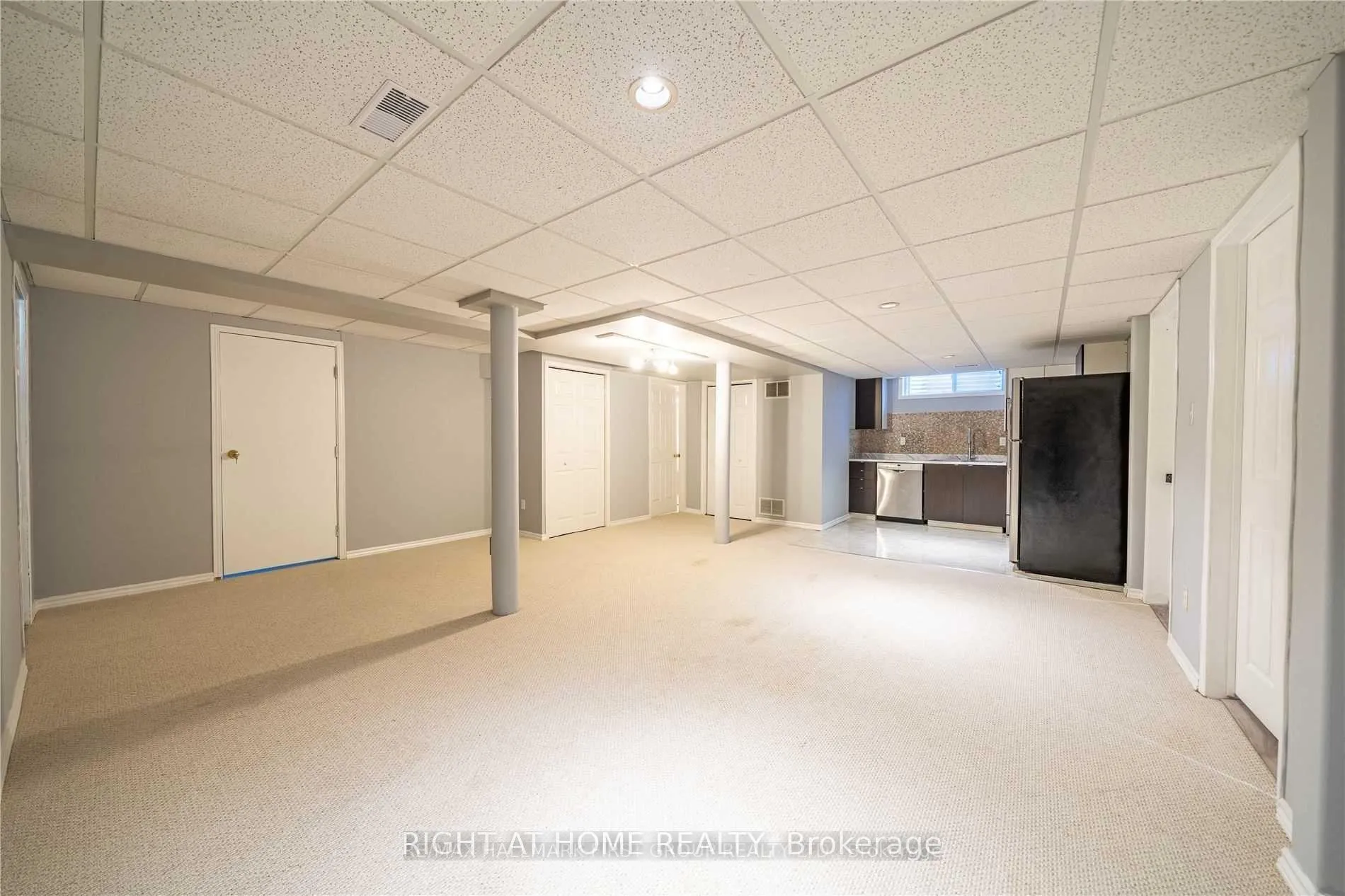 Photo 7 of 50 Griffen Place, Whitby, Rolling Acres — HOMEH