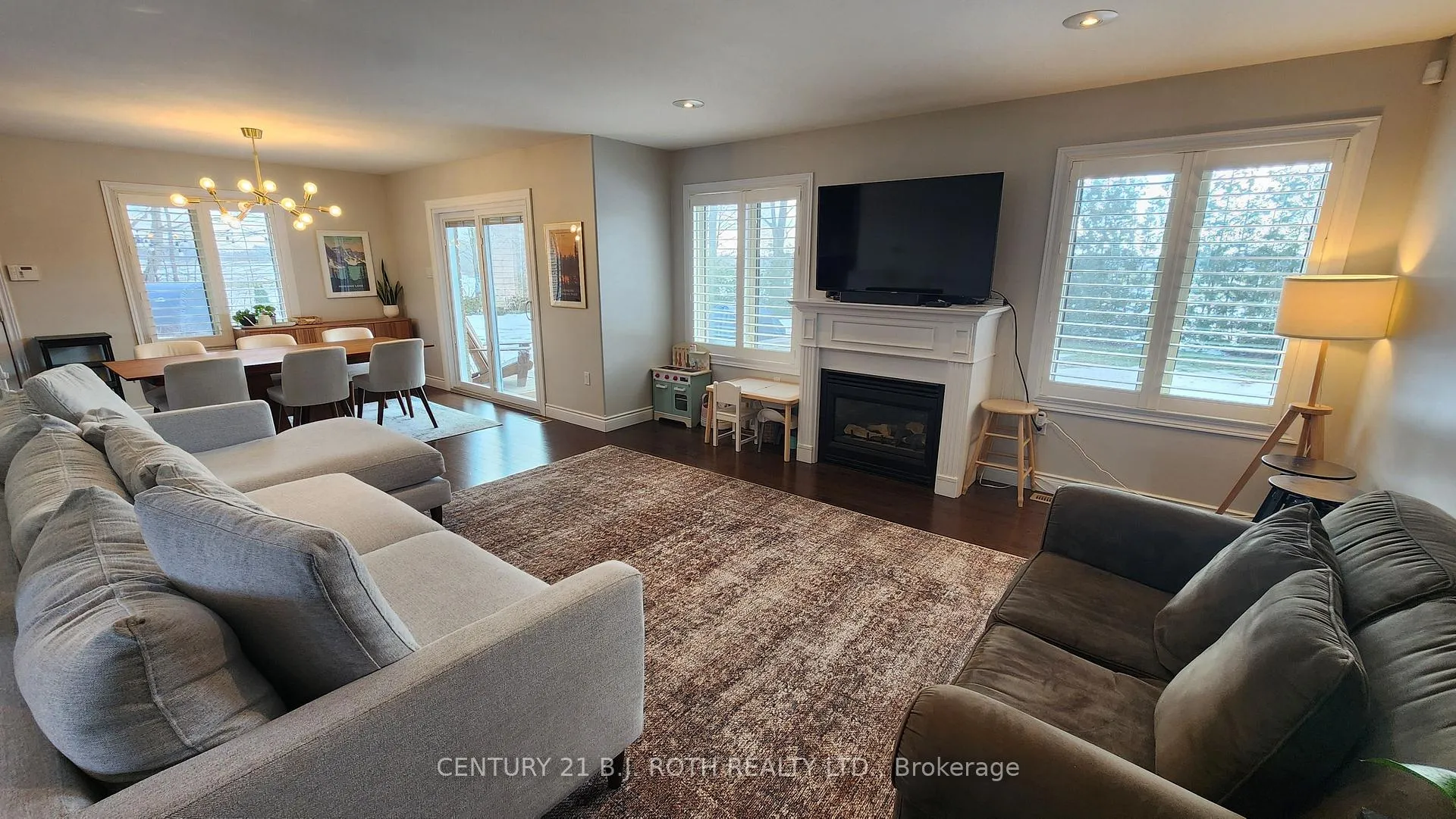 Photo 3 of 6 Channen Court, Springwater, Midhurst — HOMEH