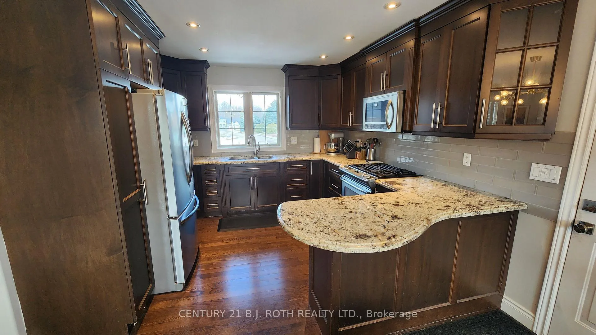 Photo 5 of 6 Channen Court, Springwater, Midhurst — HOMEH