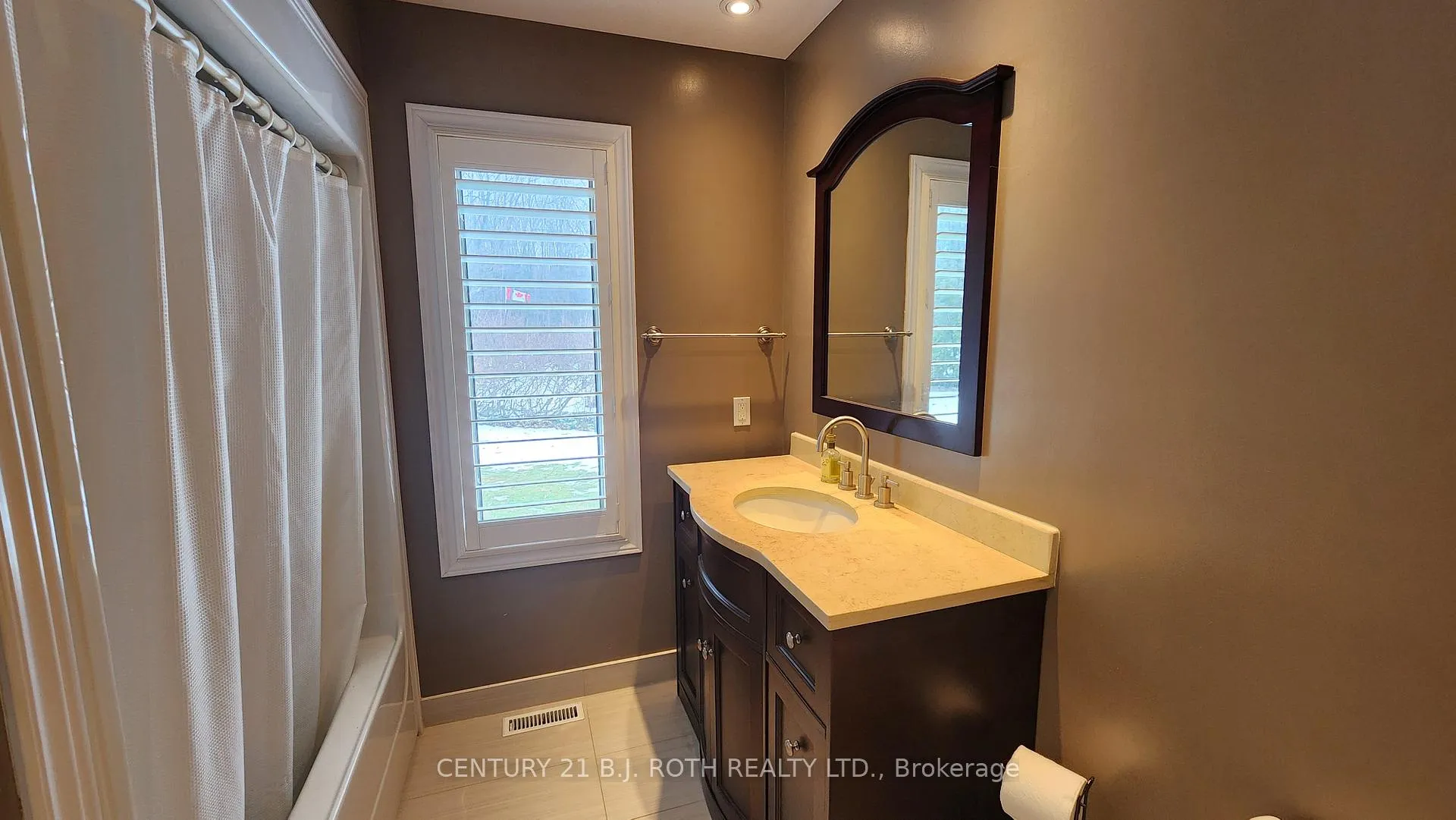 Photo 11 of 6 Channen Court, Springwater, Midhurst — HOMEH