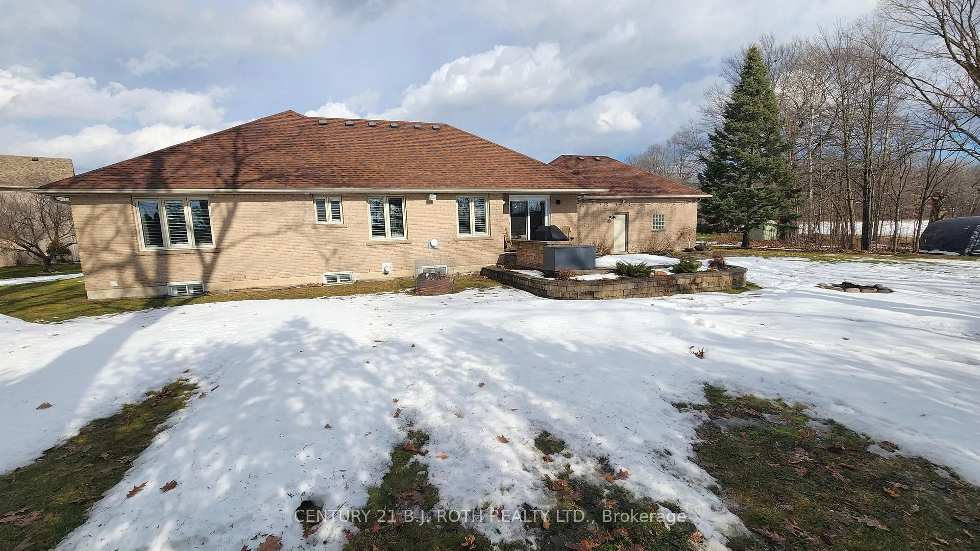 Photo 17 of 6 Channen Court, Springwater, Midhurst — HOMEH