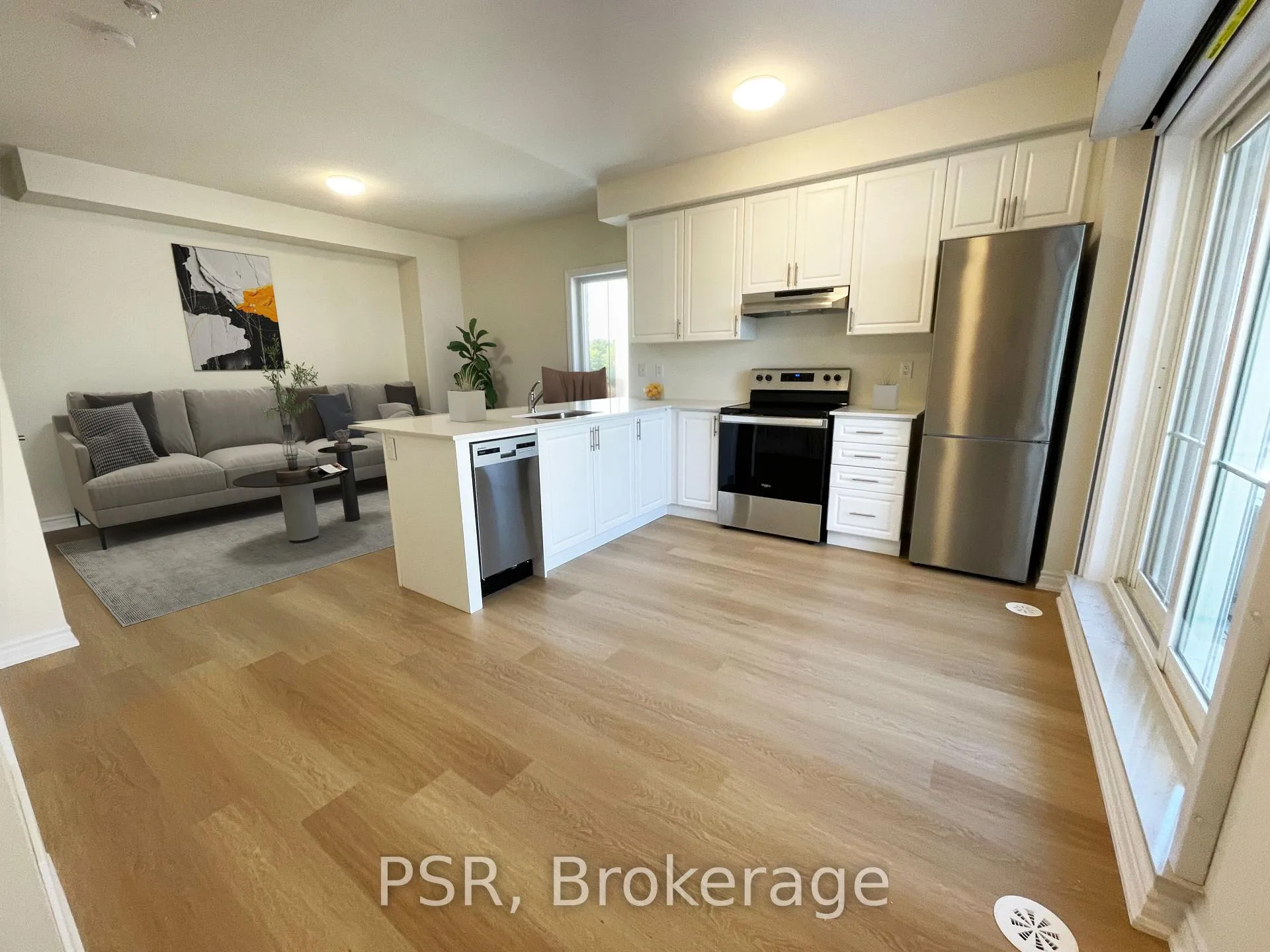 Photo 9 of Unit 7, 485 Beresford Path, Oshawa, Central — HOMEH
