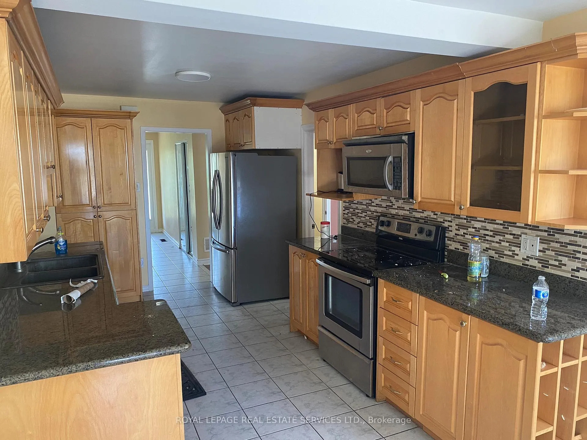 Photo 3 of 10641 Trafalgar Road, Halton Hills, Rural Halton Hills — HOMEH