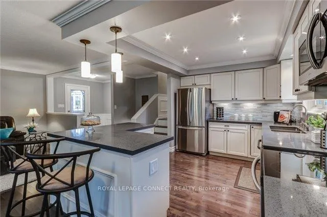 Photo 6 of 209 Central Park Boulevard N, Oshawa, O'Neill — HOMEH