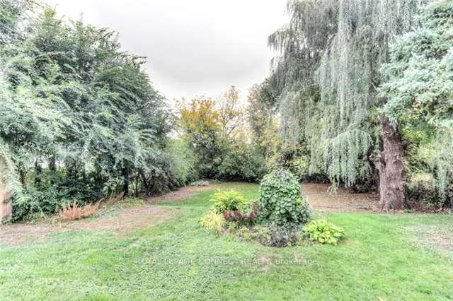 Photo 15 of 209 Central Park Boulevard N, Oshawa, O'Neill — HOMEH