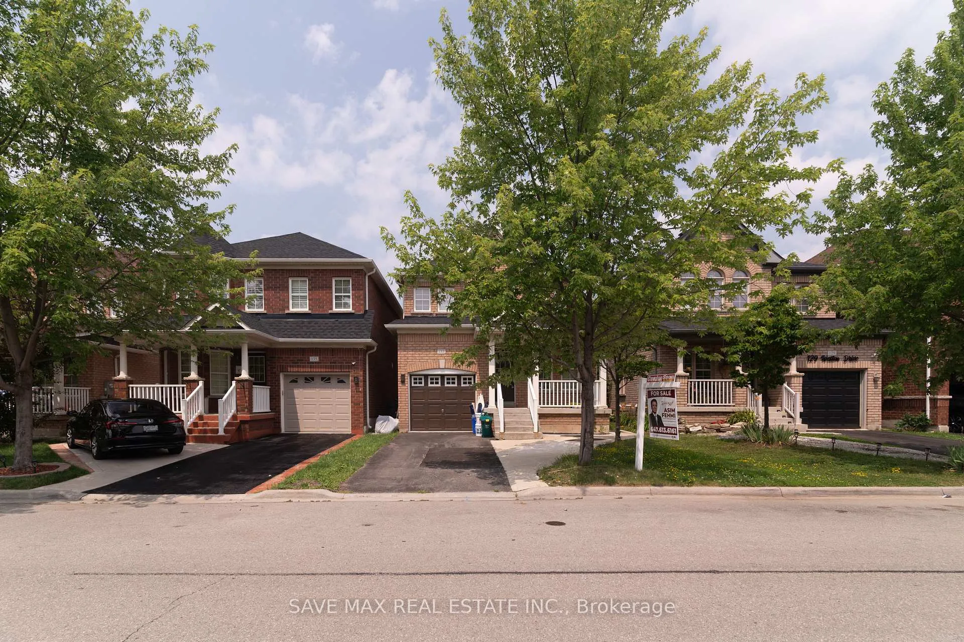 Photo 1 of 133 Weston Drive S, Milton, Scott — HOMEH