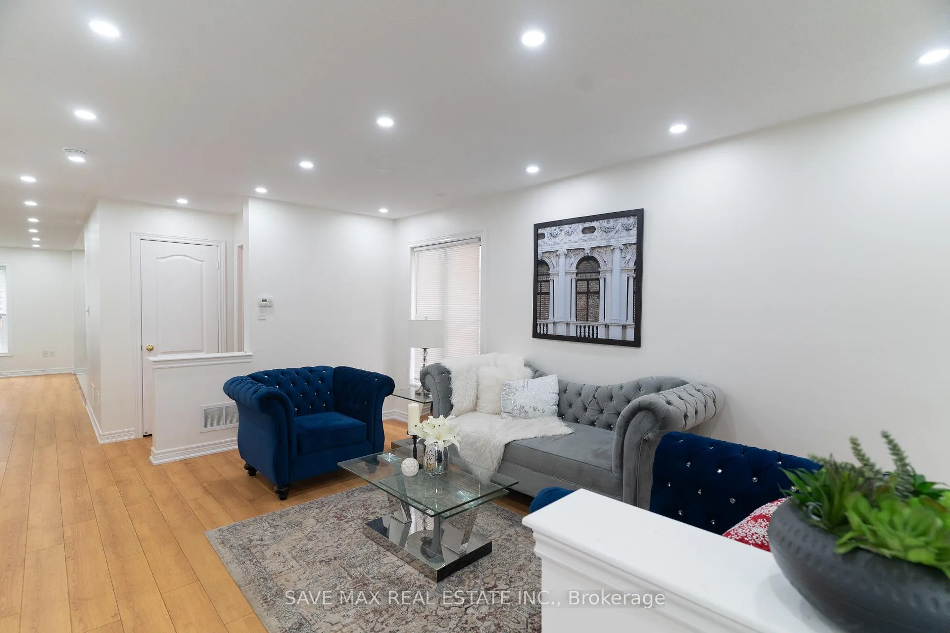 Photo 12 of 133 Weston Drive S, Milton, Scott — HOMEH