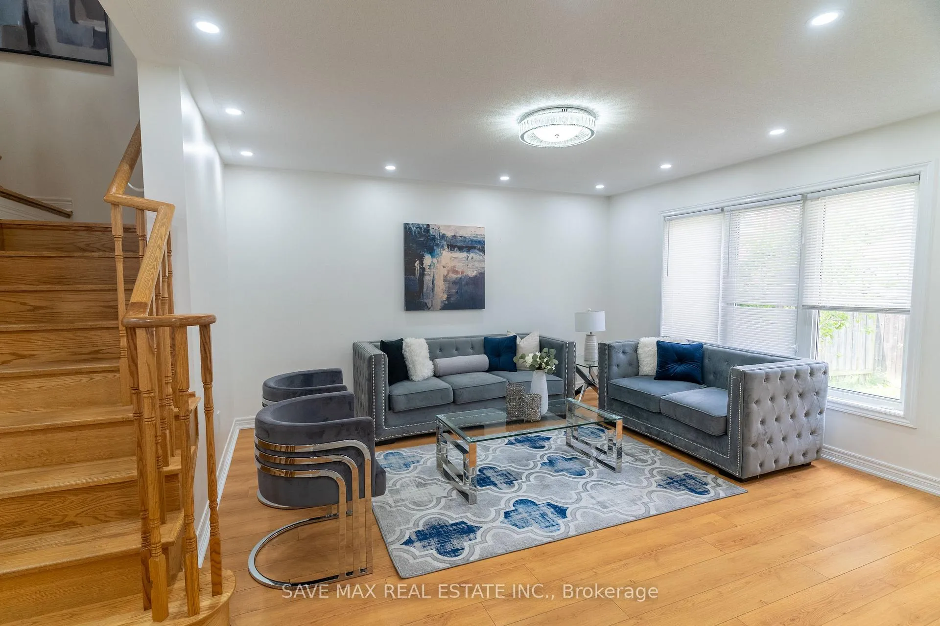 Photo 16 of 133 Weston Drive S, Milton, Scott — HOMEH