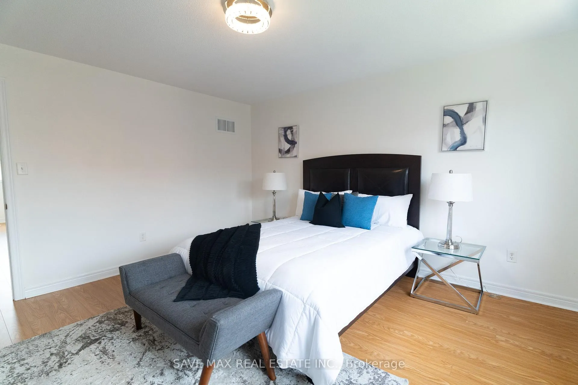 Photo 29 of 133 Weston Drive S, Milton, Scott — HOMEH