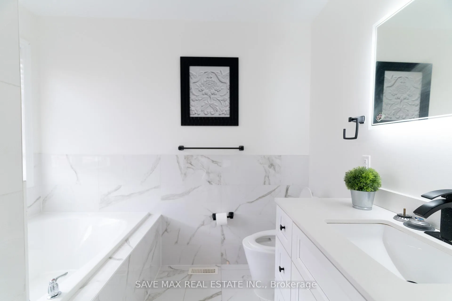 Photo 31 of 133 Weston Drive S, Milton, Scott — HOMEH