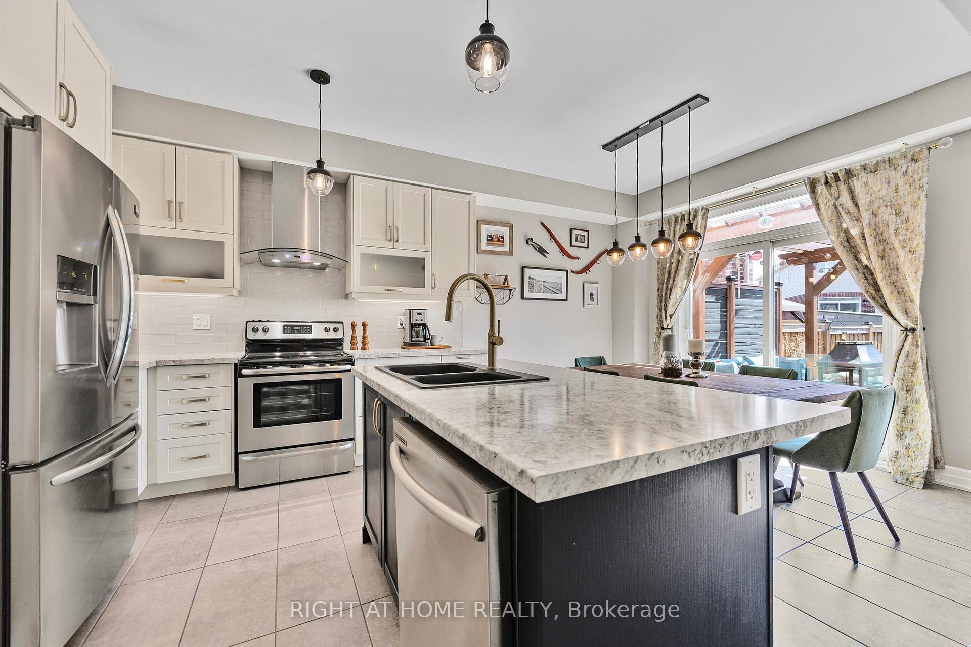 Photo 8 of 83 Stevenson Street, Essa, Angus — HOMEH