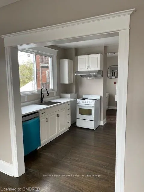 Photo 6 of Unit 4, 815 Main Street E, Hamilton, Gibson — HOMEH