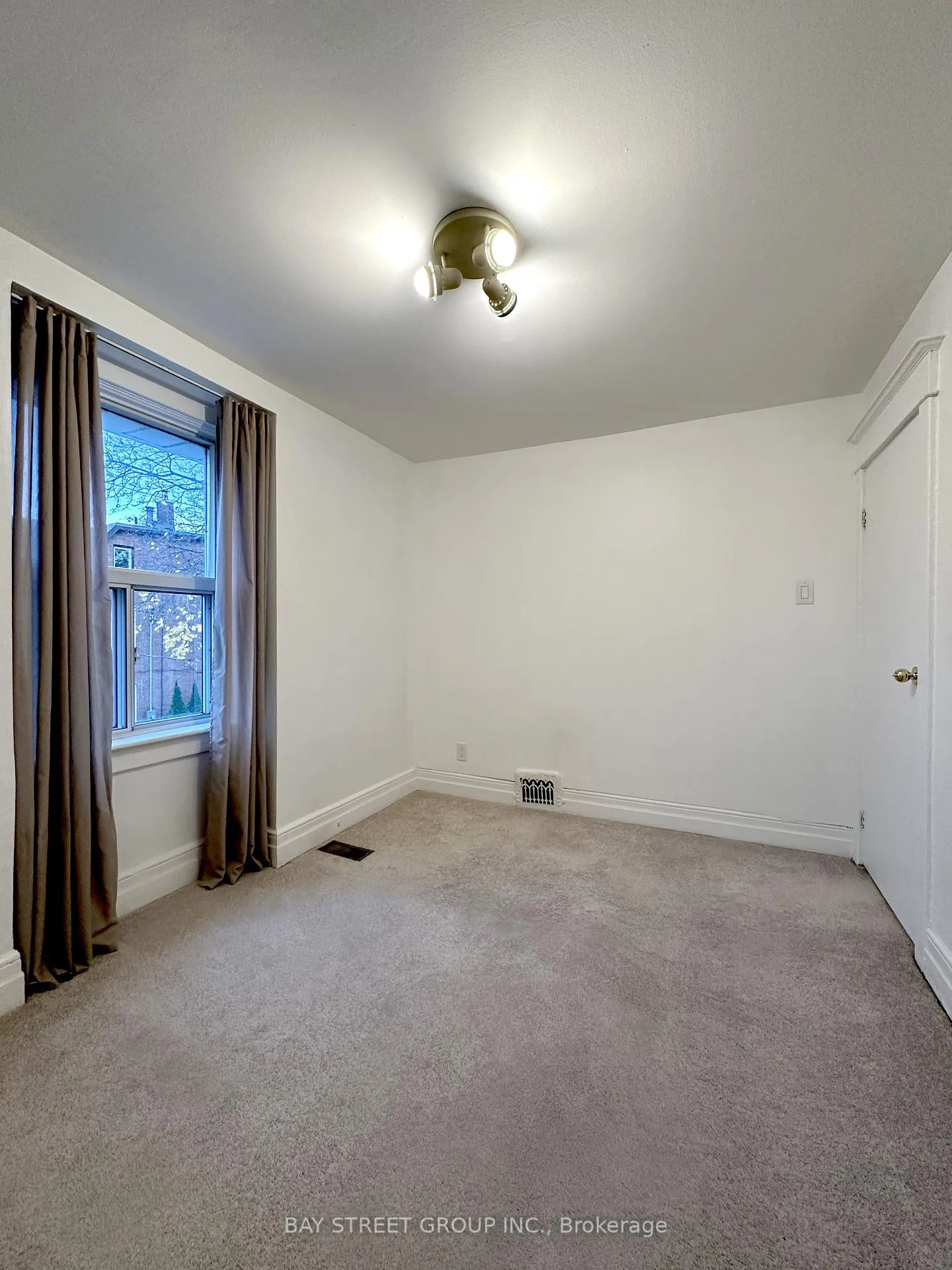 Photo 7 of 200 Hamilton Street, Toronto, South Riverdale — HOMEH