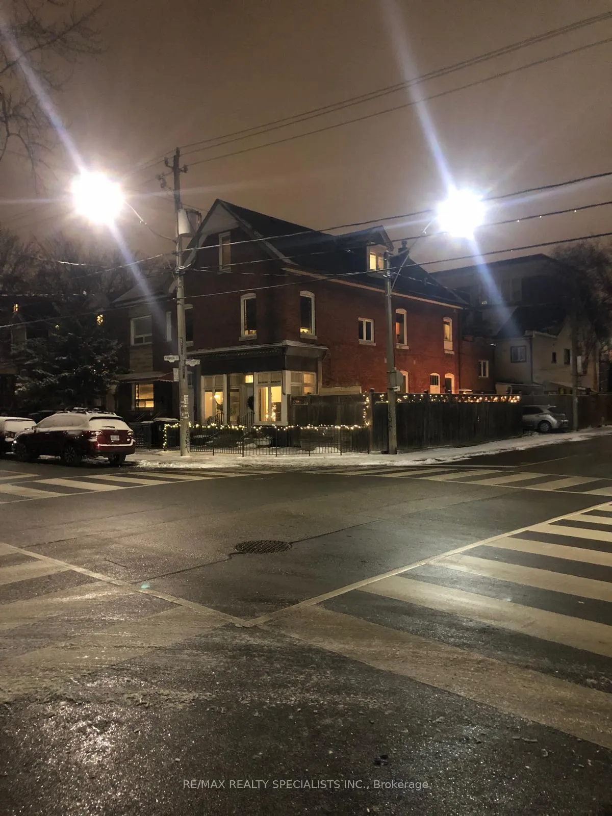 Photo 2 of Unit 1, 41 Claremont Street, Toronto, Trinity-Bellwoods — HOMEH