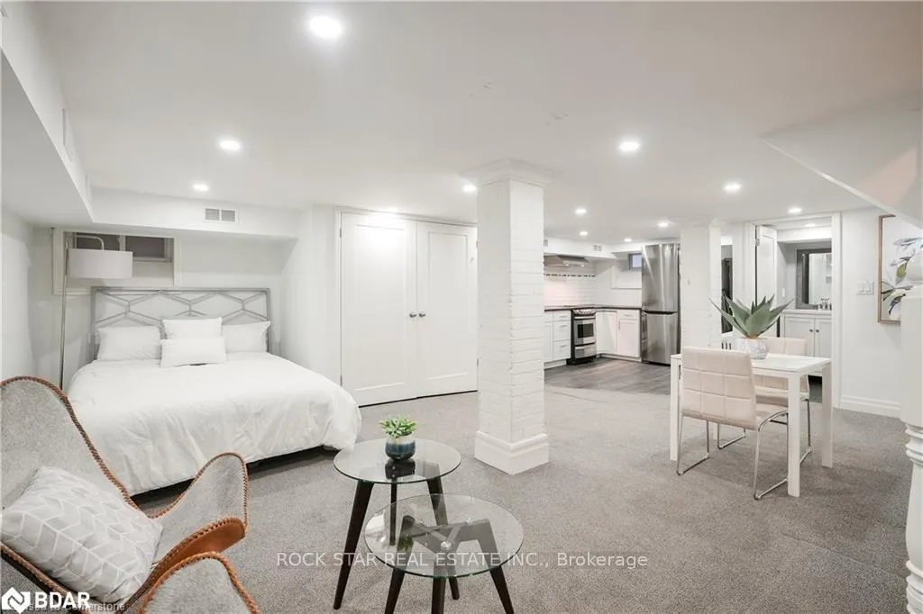 Photo 3 of Unit 3, 115 Balsam Avenue S, Hamilton, St. Clair — HOMEH