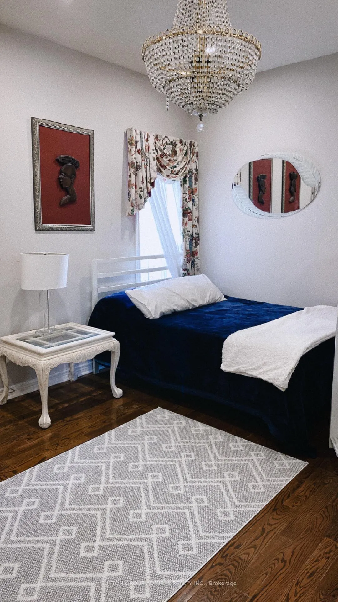 Photo 9 of 4 Raintree Crescent, Richmond Hill, Oak Ridges — HOMEH