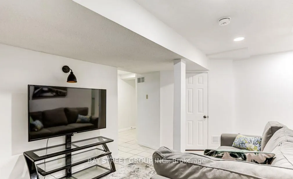 Photo 13 of Unit #BSMT, 12 Marcus Crescent, Markham, Raymerville — HOMEH