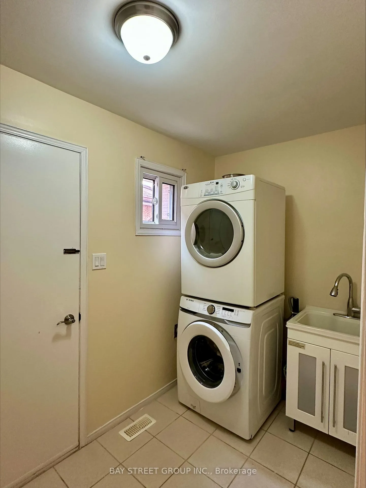 Photo 15 of Unit #BSMT, 12 Marcus Crescent, Markham, Raymerville — HOMEH