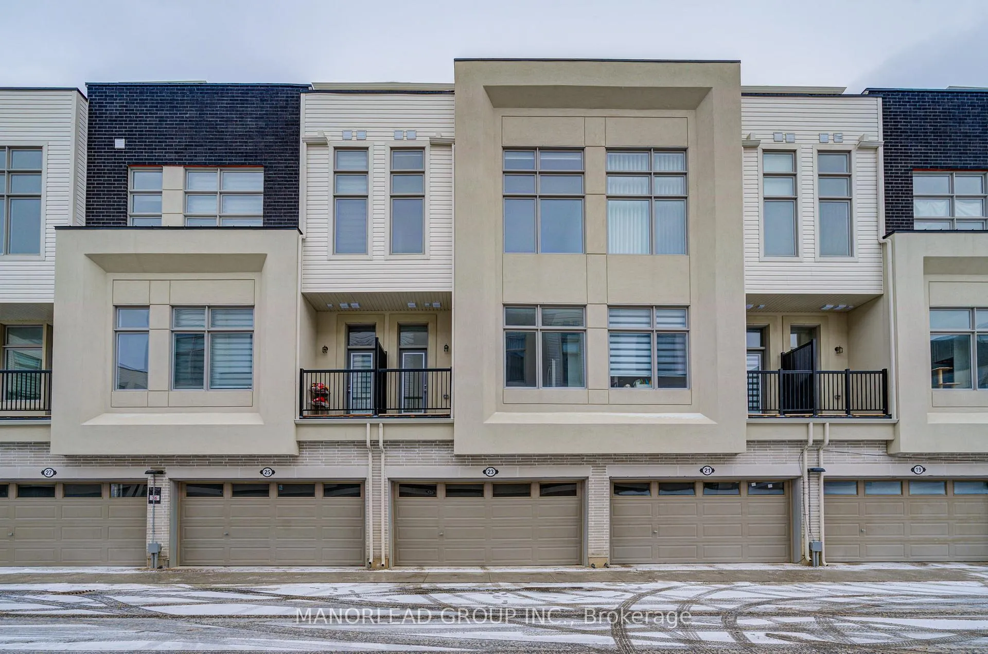 Photo 22 of 23 Alan Francis Lane, Markham, Cachet — HOMEH