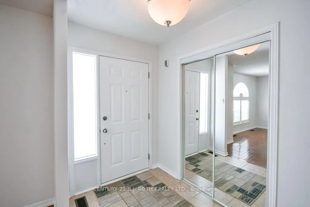 Photo 7 of Unit 25, 318 Little Avenue, Barrie, Painswick North — HOMEH