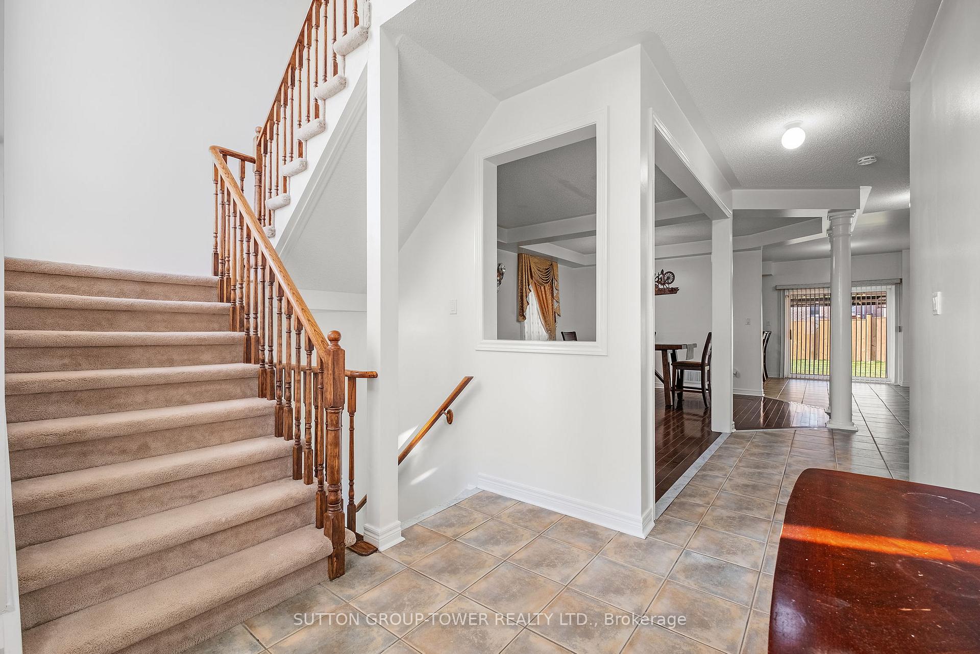 Photo 6 of 14 Rosswell Drive, Clarington, Courtice — HOMEH