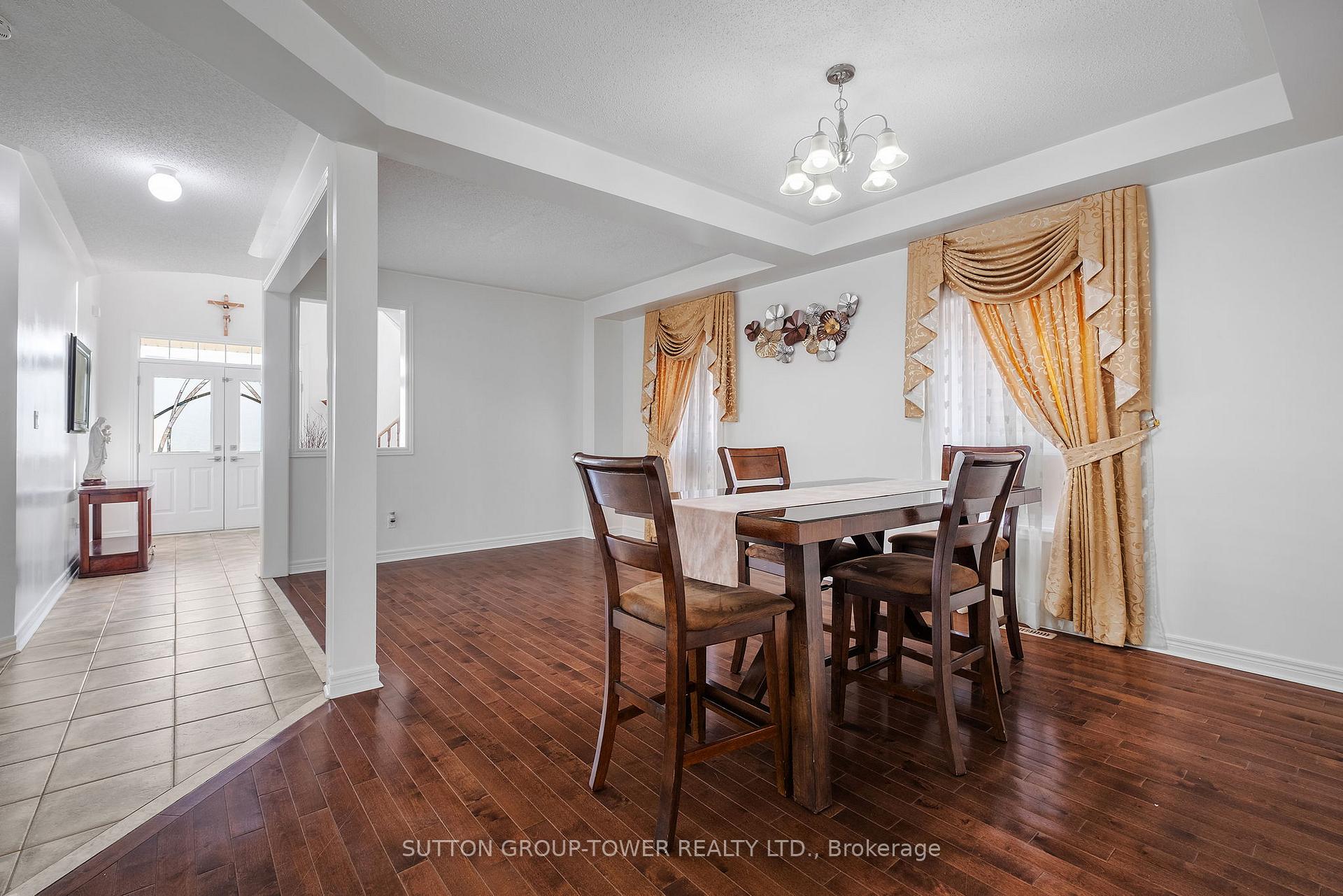 Photo 9 of 14 Rosswell Drive, Clarington, Courtice — HOMEH