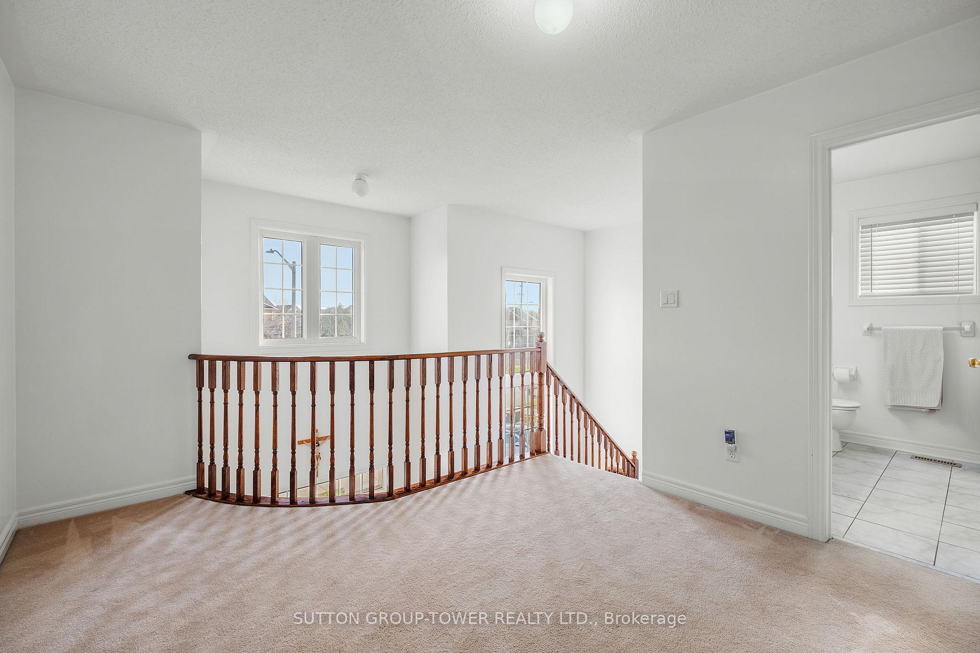 Photo 21 of 14 Rosswell Drive, Clarington, Courtice — HOMEH