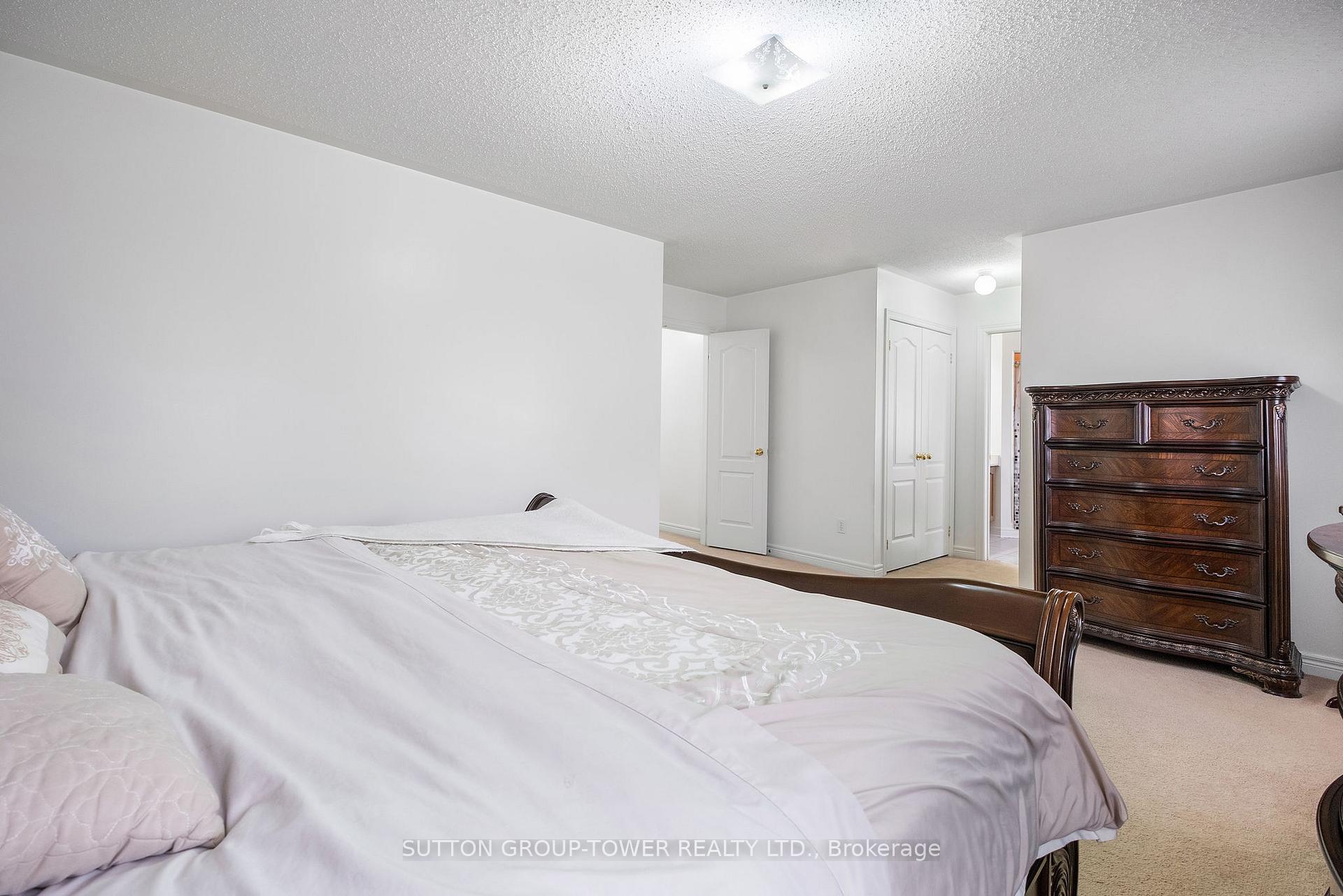 Photo 30 of 14 Rosswell Drive, Clarington, Courtice — HOMEH