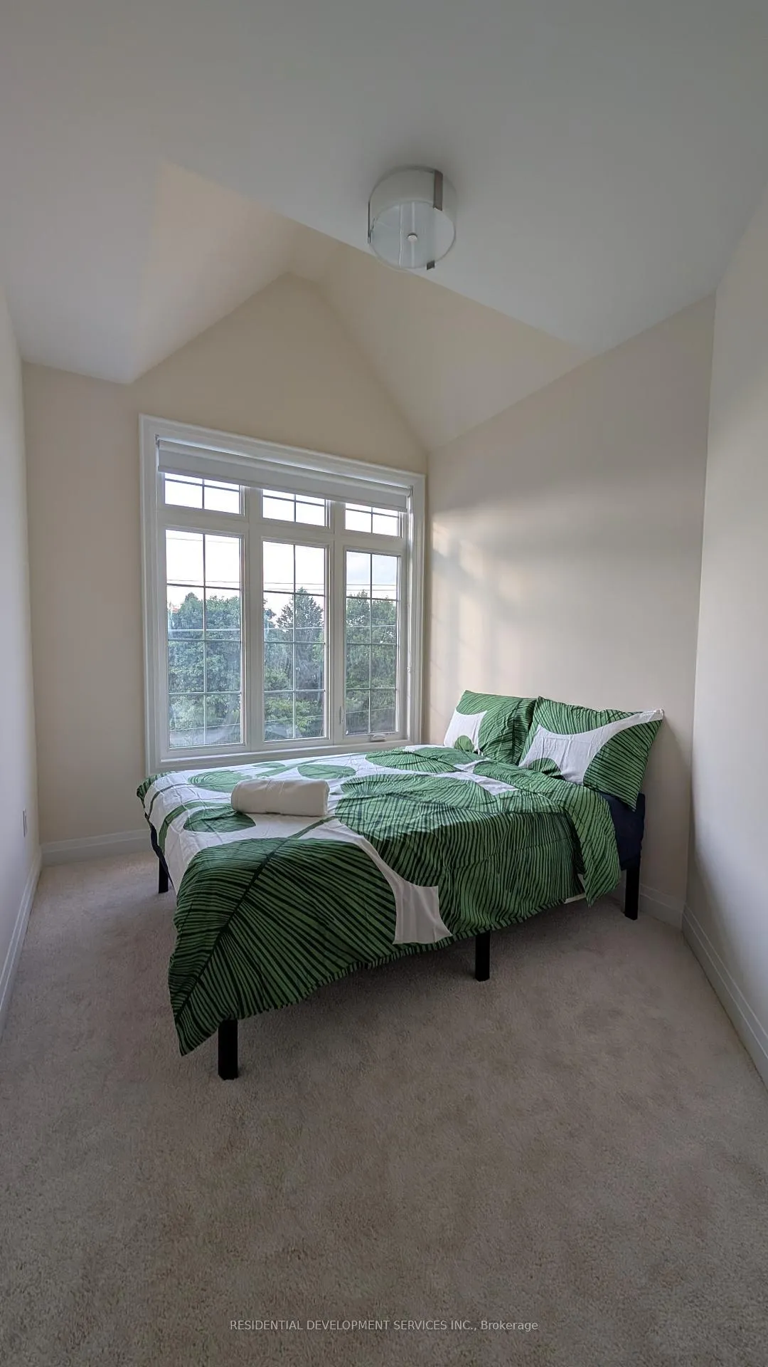 Photo 8 of 4179 Major Mackenzie Drive E, Markham, Angus Glen — HOMEH