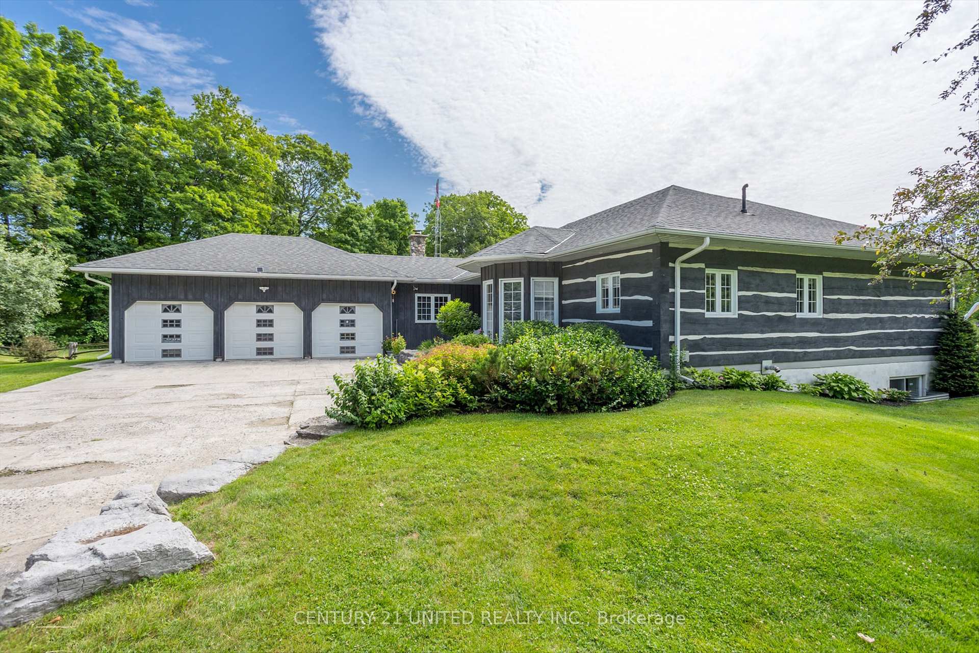 Photo 2 of 659 Carveth Drive, Cavan Monaghan, Cavan Twp — HOMEH