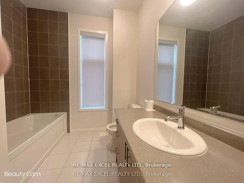 Photo 1 of Unit upper, 22 Wuhan Lane, Markham, Wismer — HOMEH