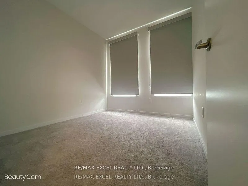 Photo 6 of Unit upper, 22 Wuhan Lane, Markham, Wismer — HOMEH