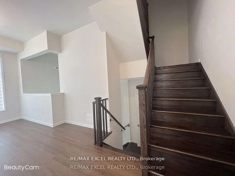 Photo 9 of Unit upper, 22 Wuhan Lane, Markham, Wismer — HOMEH