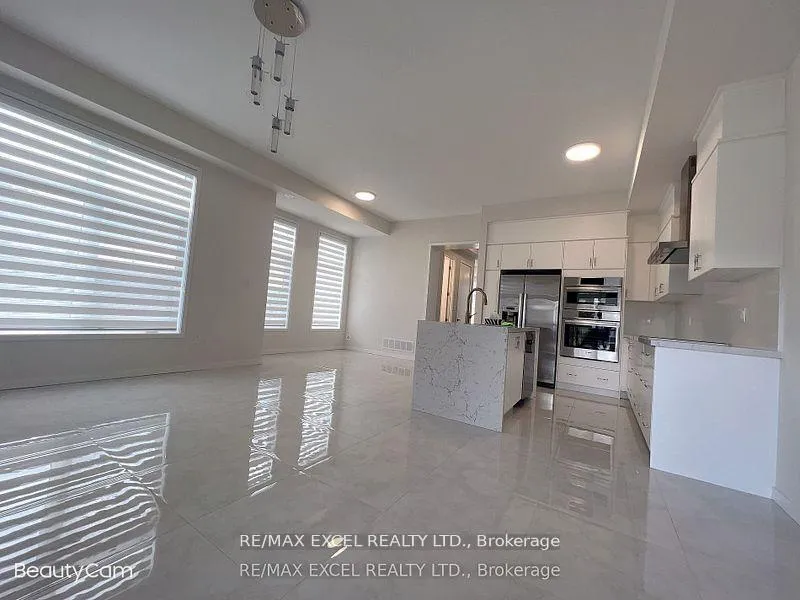 Photo 11 of Unit upper, 22 Wuhan Lane, Markham, Wismer — HOMEH