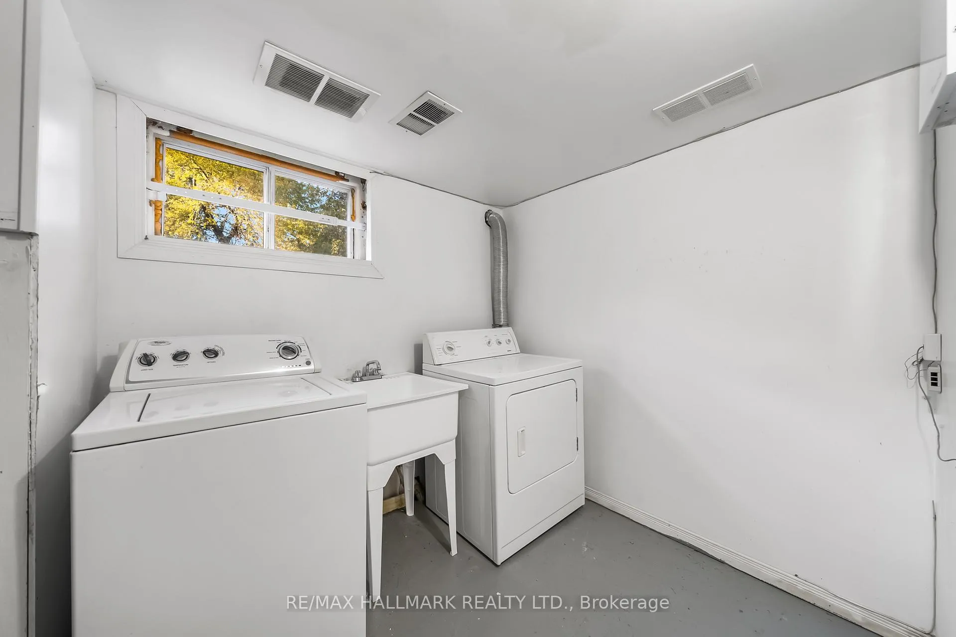 Photo 28 of 28 kirk Drive, Markham, Thornhill — HOMEH