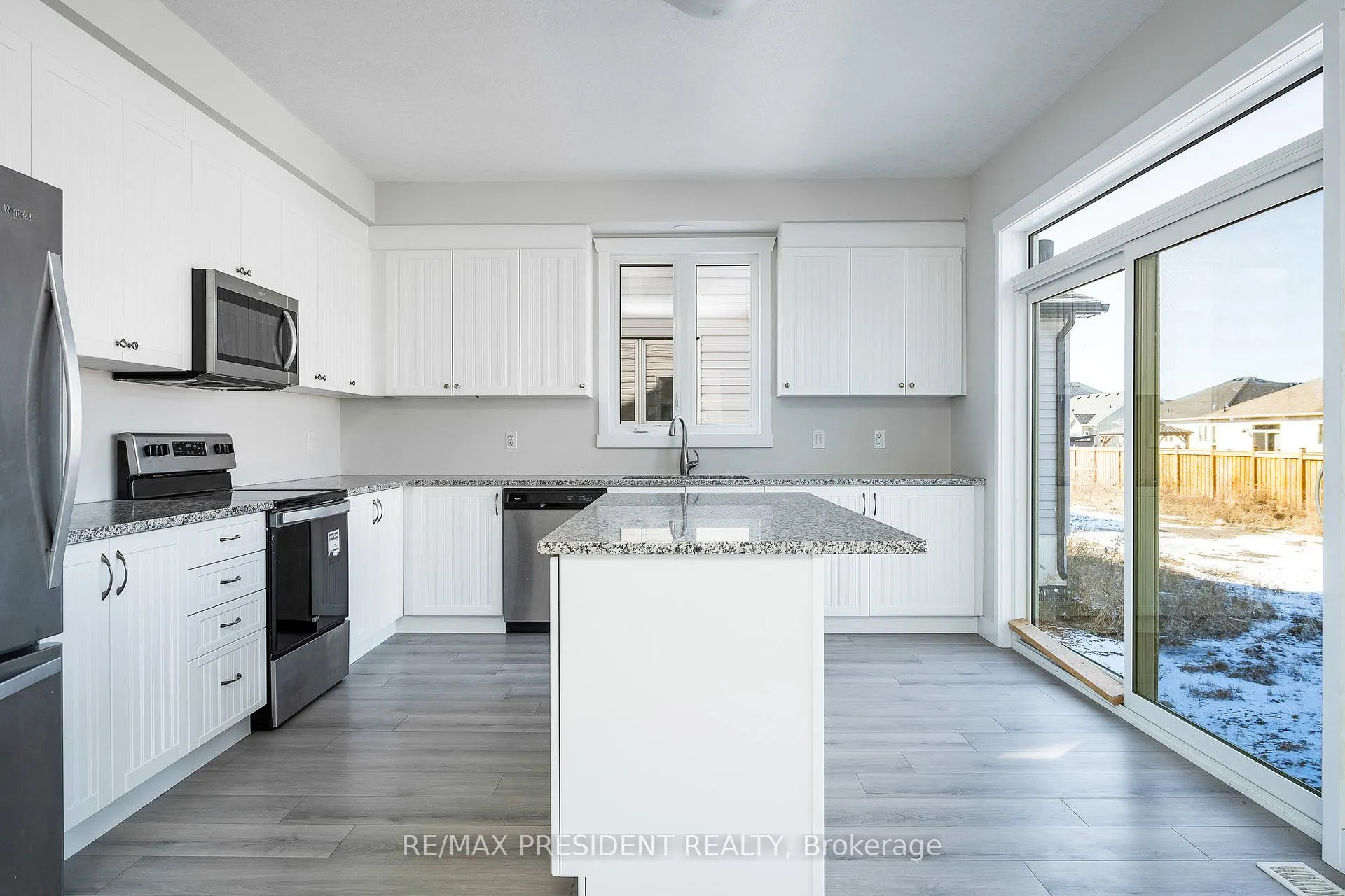Photo 14 of 62 Allenwood Road S, Springwater, Elmvale — HOMEH