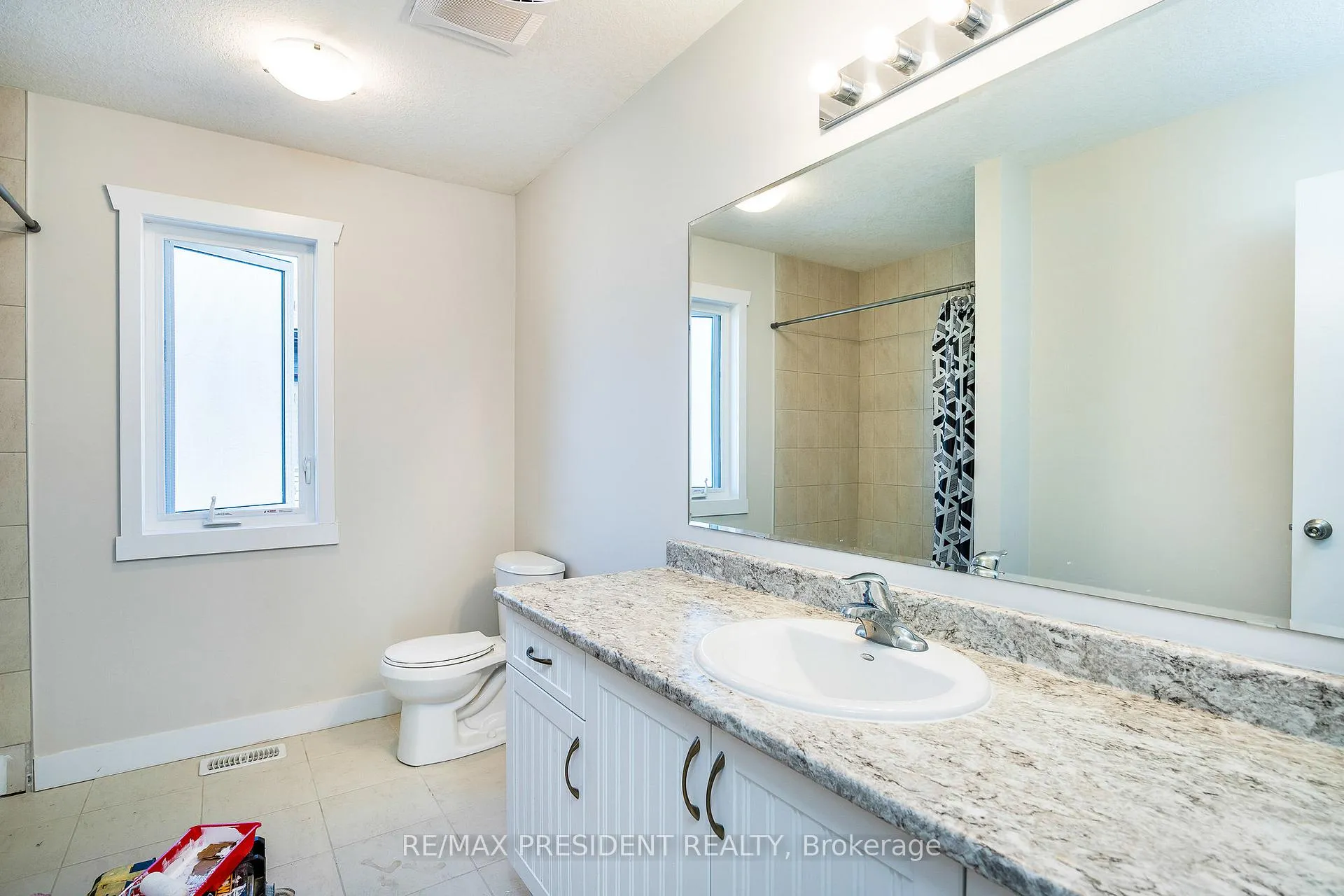 Photo 29 of 62 Allenwood Road S, Springwater, Elmvale — HOMEH