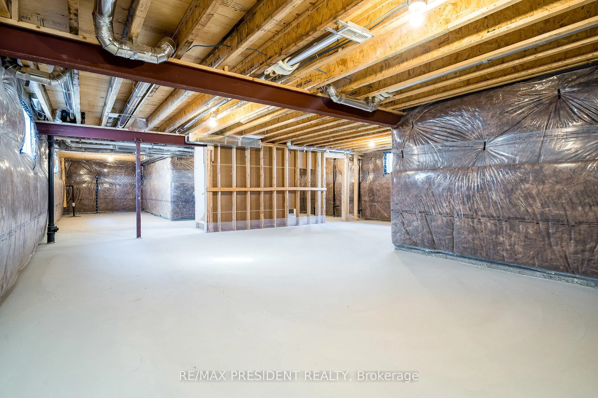Photo 35 of 62 Allenwood Road S, Springwater, Elmvale — HOMEH