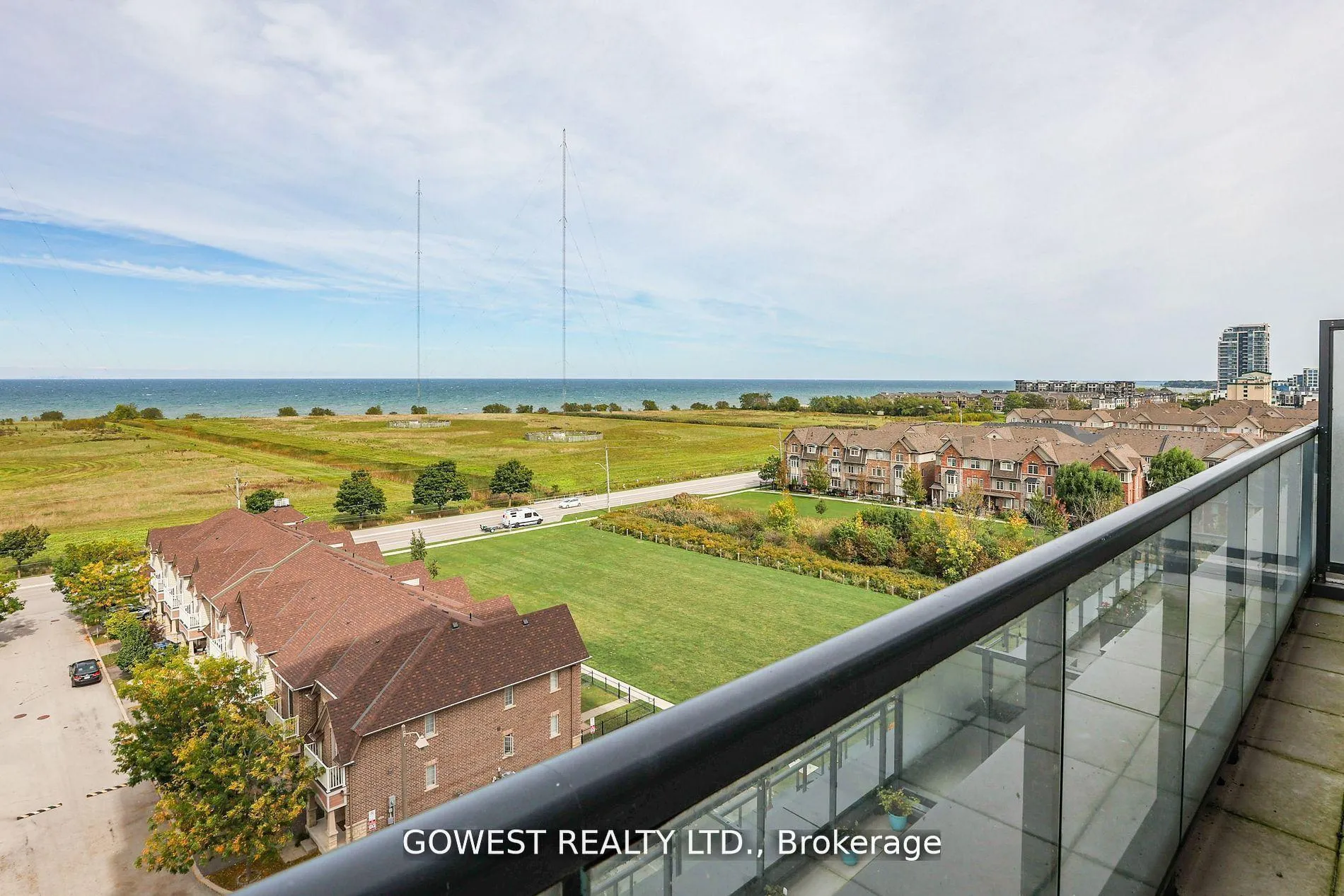 Photo 13 of Unit 705, 550 North Service Road, Grimsby, Grimsby Beach — HOMEH