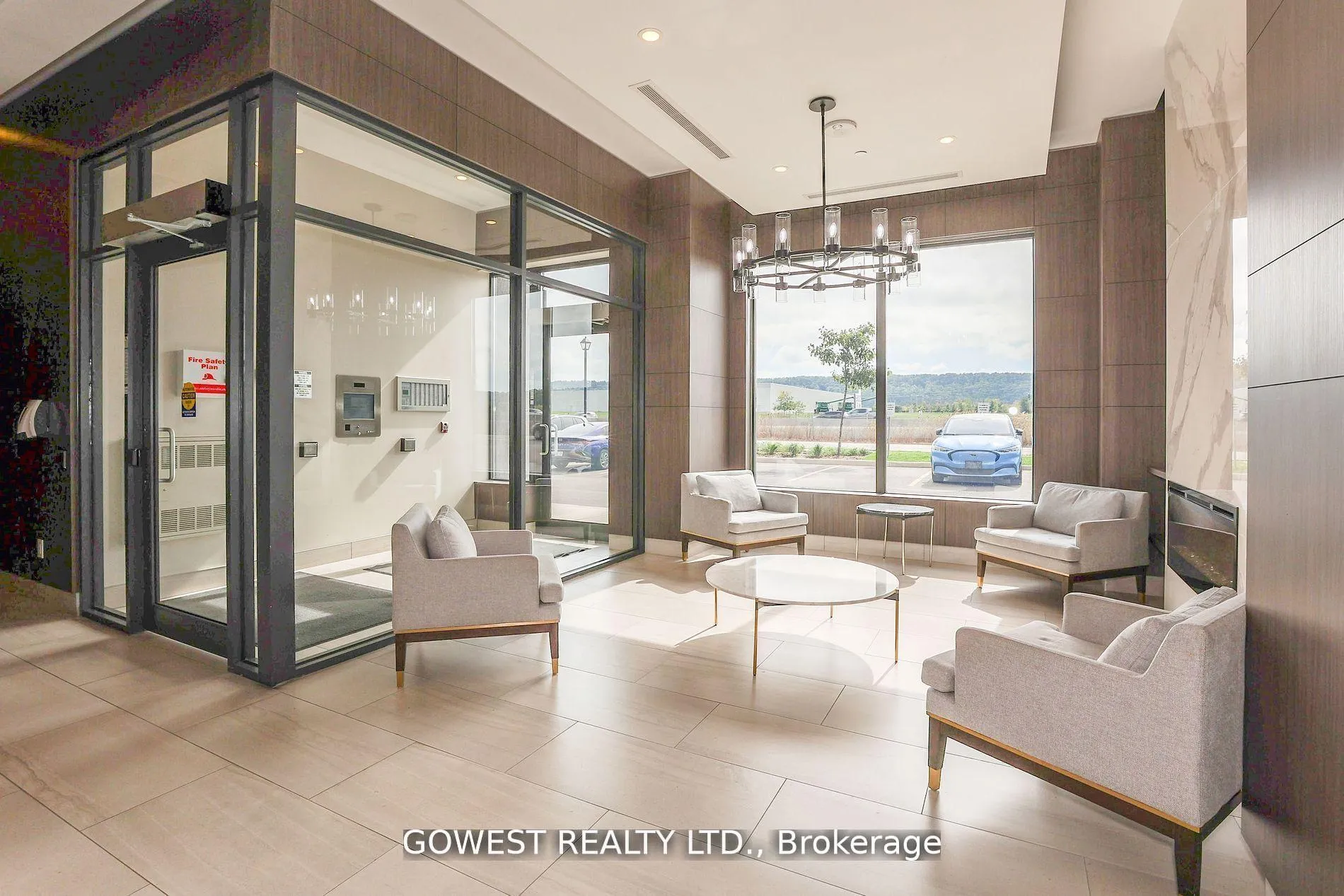Photo 33 of Unit 705, 550 North Service Road, Grimsby, Grimsby Beach — HOMEH