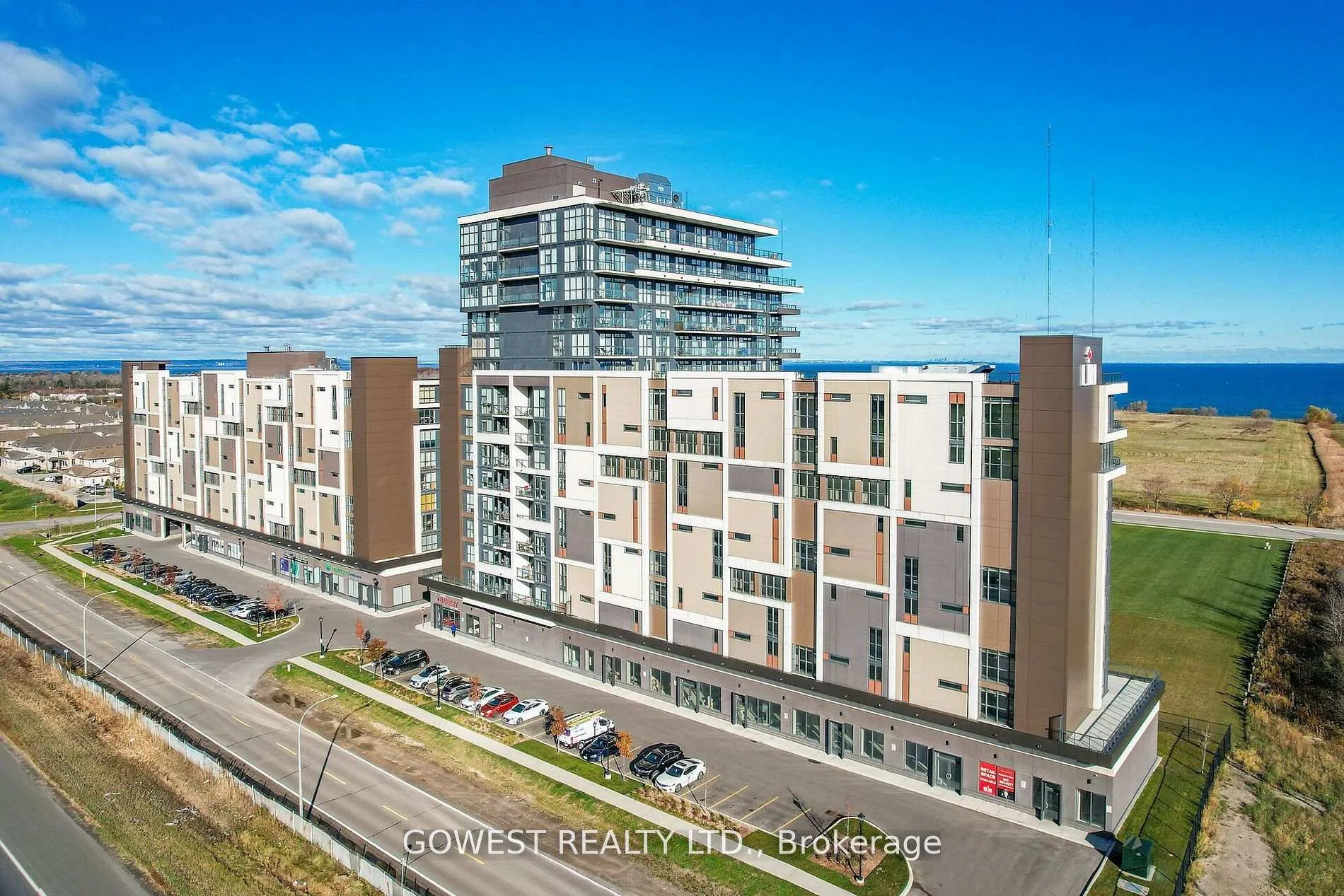 Photo 37 of Unit 705, 550 North Service Road, Grimsby, Grimsby Beach — HOMEH