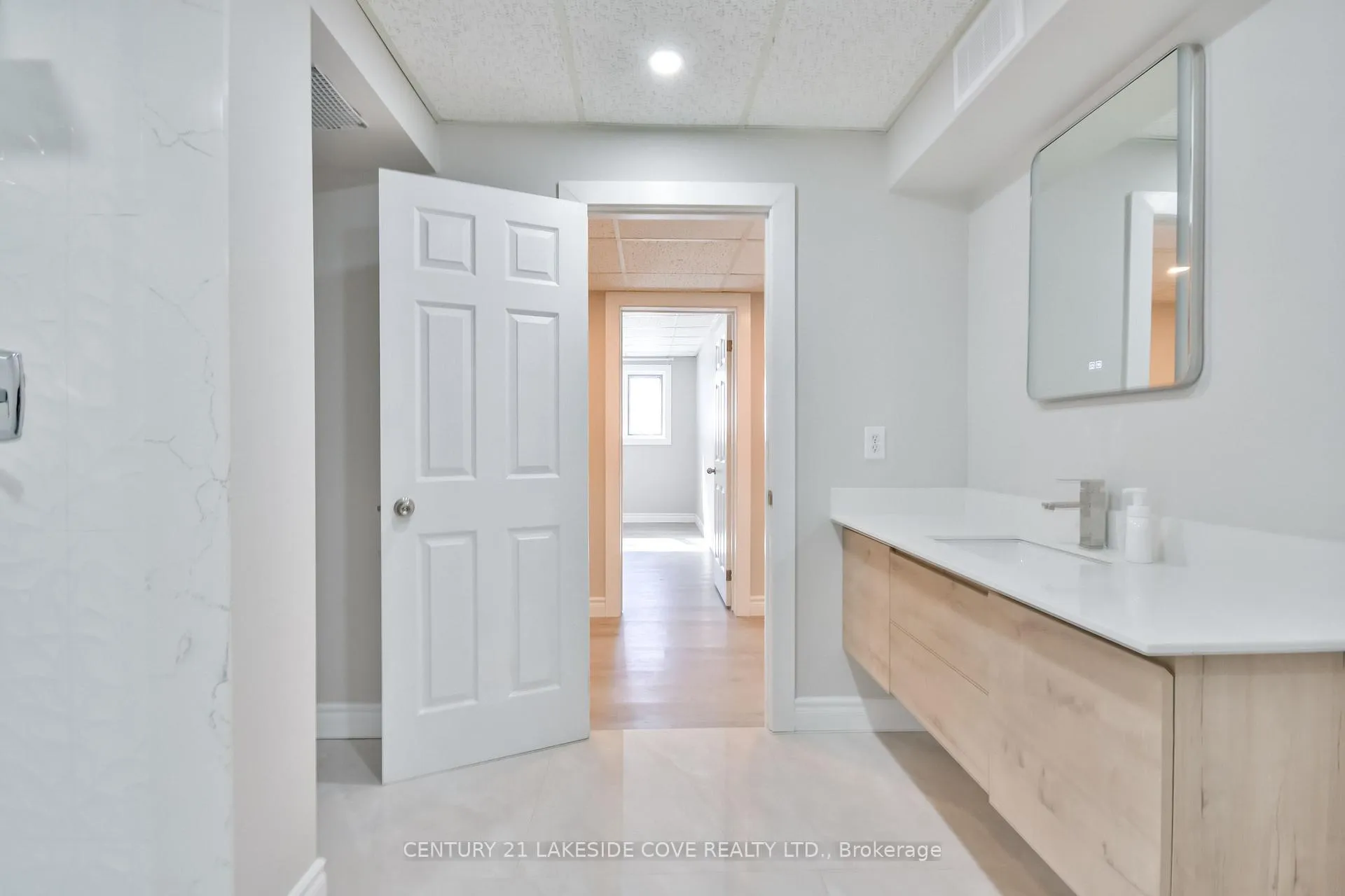 Photo 35 of 11 Thicketwood Place, Ramara, Brechin — HOMEH