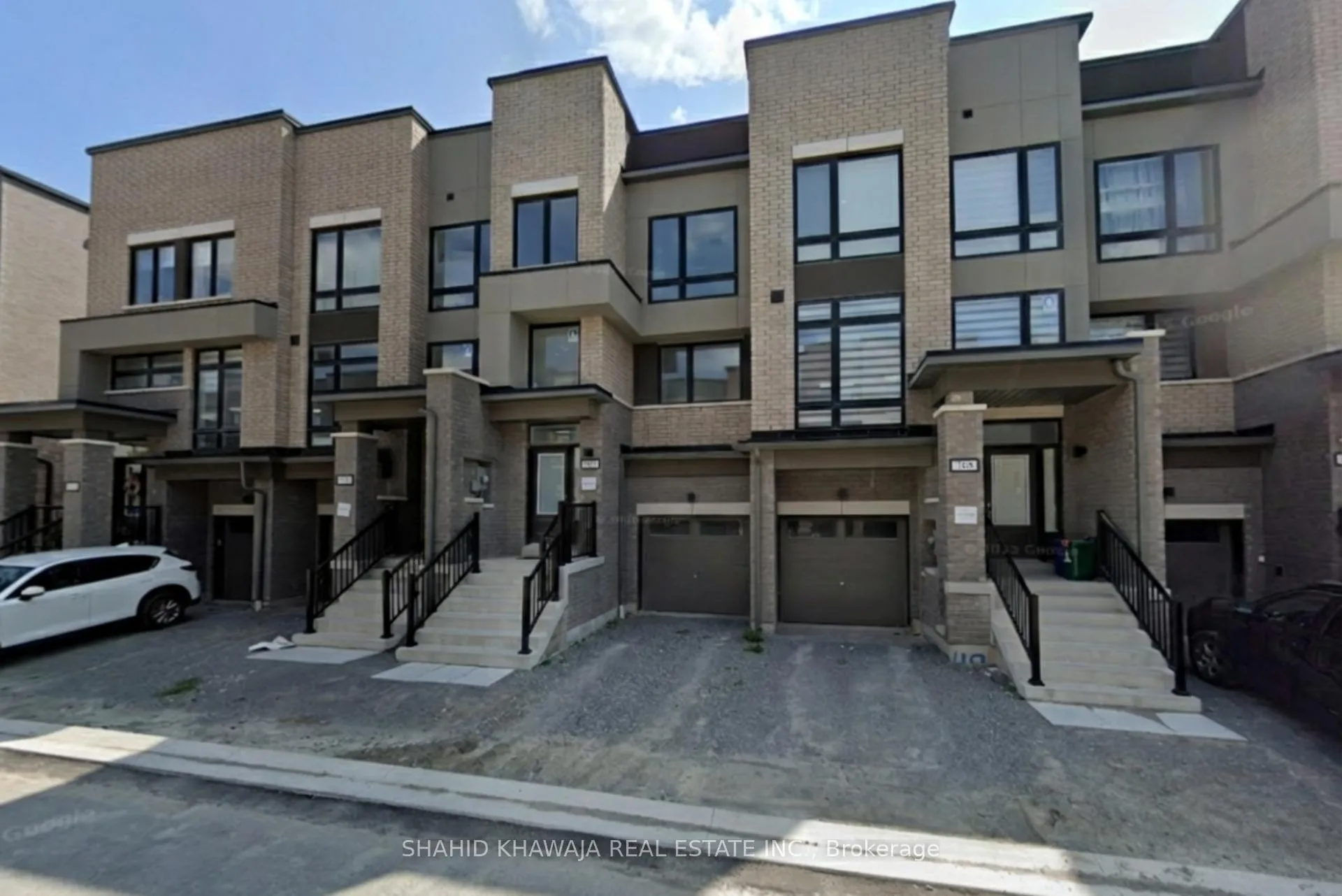 Photo 1 of 767 Heathrow Path N, Oshawa, Samac — HOMEH