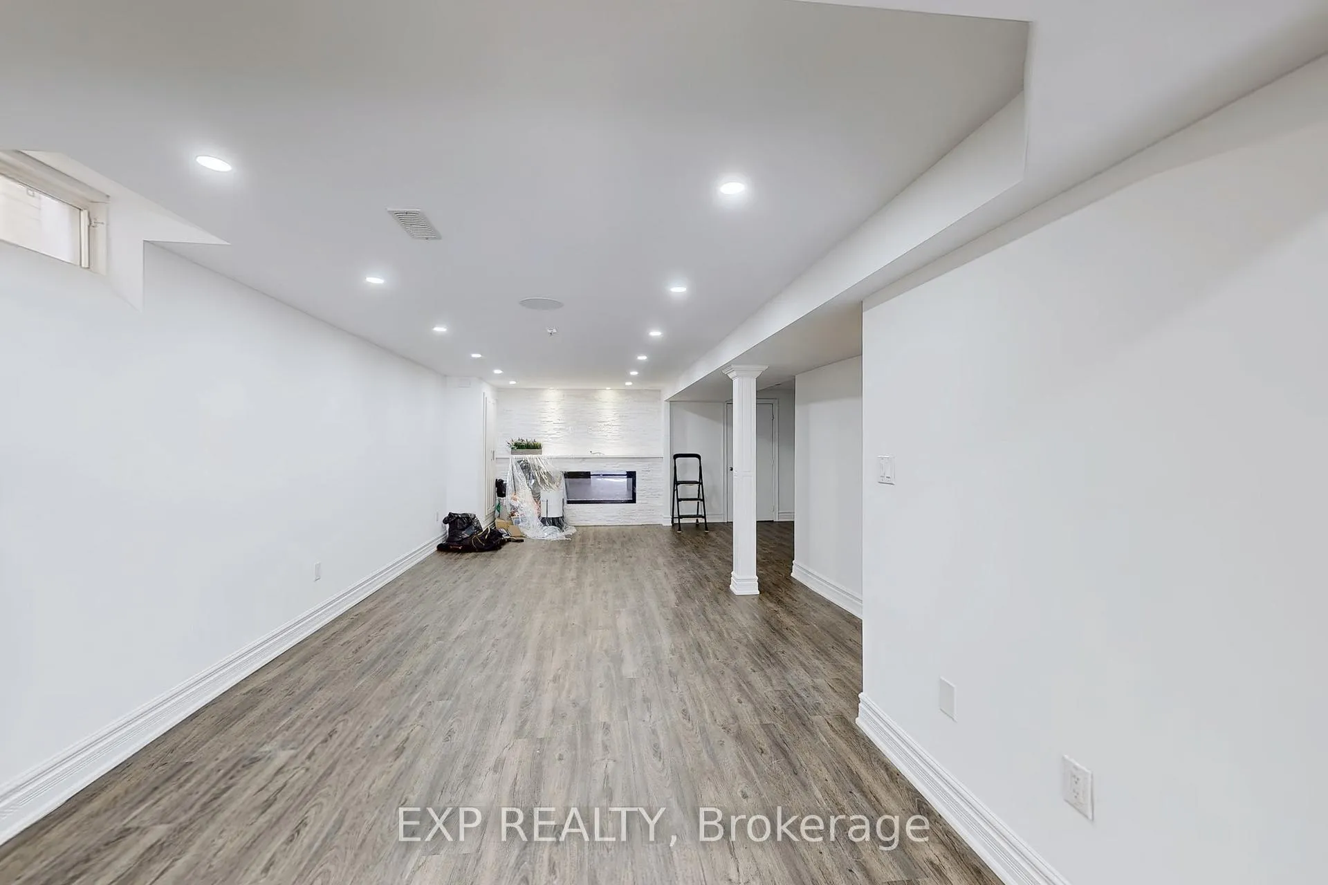 Photo 10 of Unit Basement, 106 Royview Crescent, Vaughan, Vellore Village — HOMEH