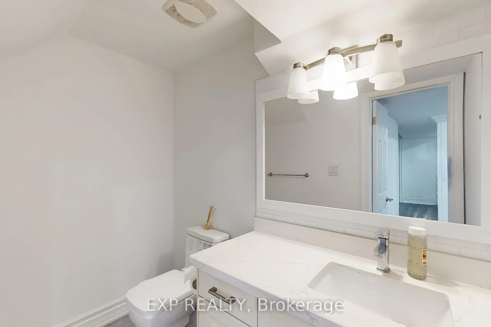 Photo 11 of Unit Basement, 106 Royview Crescent, Vaughan, Vellore Village — HOMEH