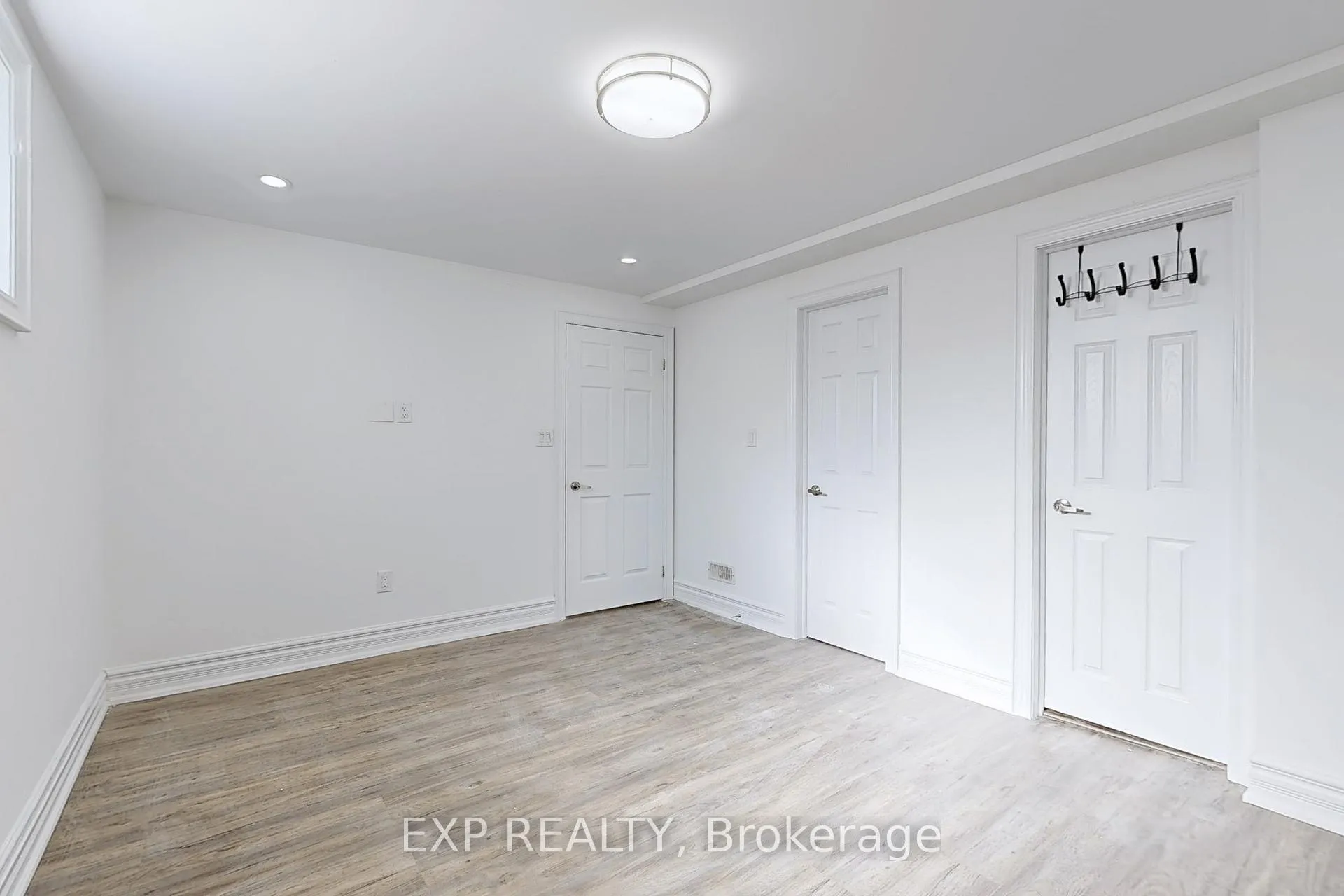 Photo 18 of Unit Basement, 106 Royview Crescent, Vaughan, Vellore Village — HOMEH