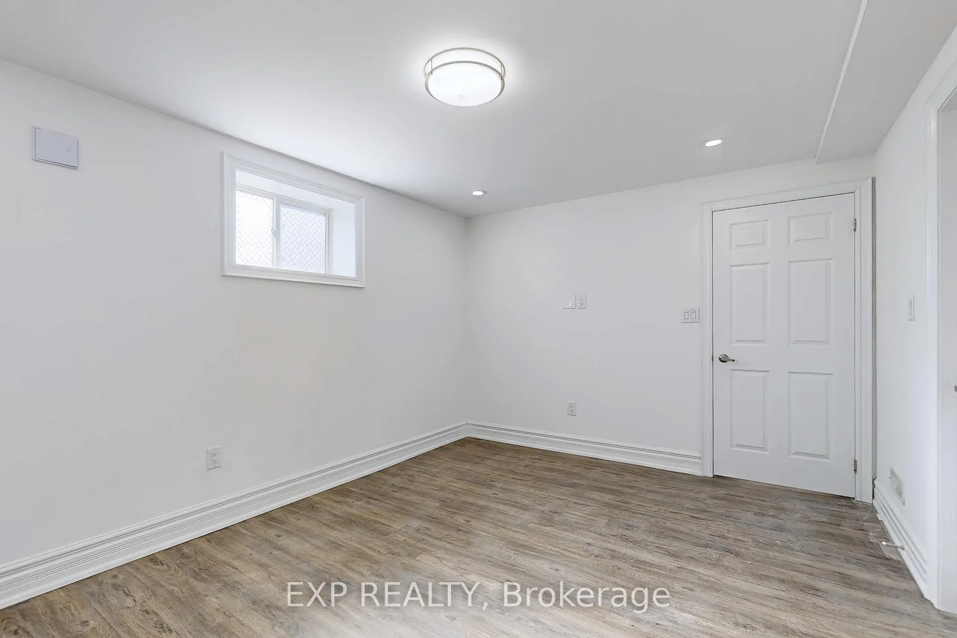Photo 19 of Unit Basement, 106 Royview Crescent, Vaughan, Vellore Village — HOMEH