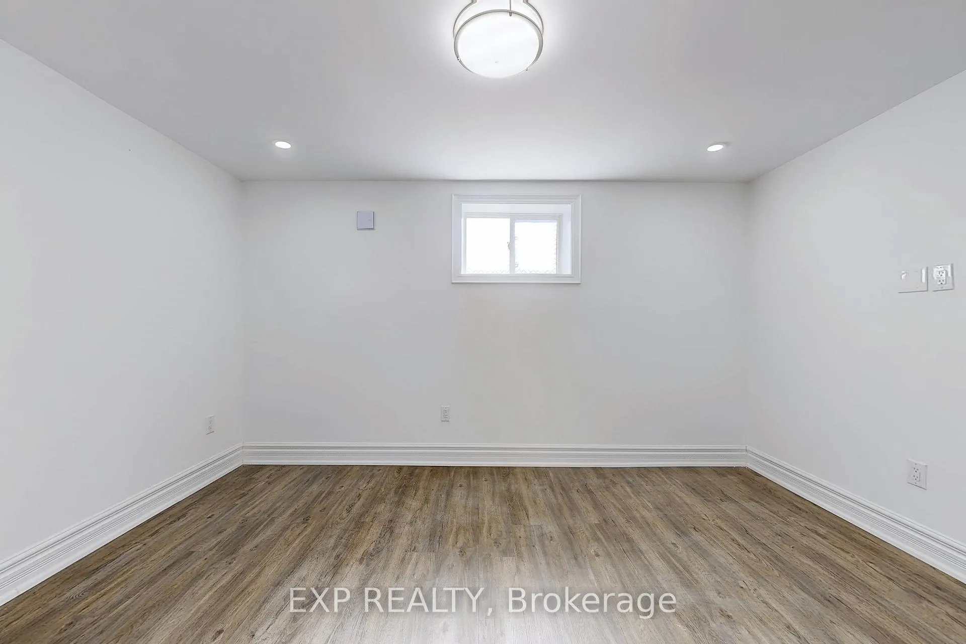Photo 20 of Unit Basement, 106 Royview Crescent, Vaughan, Vellore Village — HOMEH