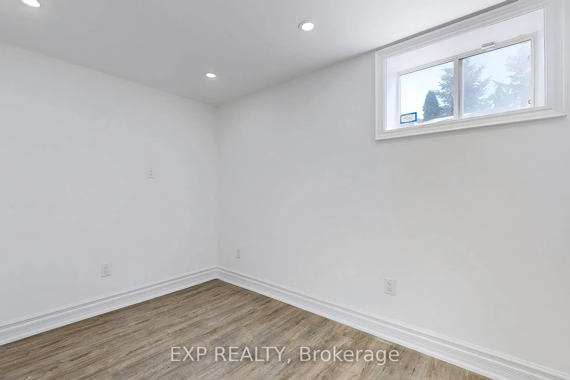 Photo 21 of Unit Basement, 106 Royview Crescent, Vaughan, Vellore Village — HOMEH