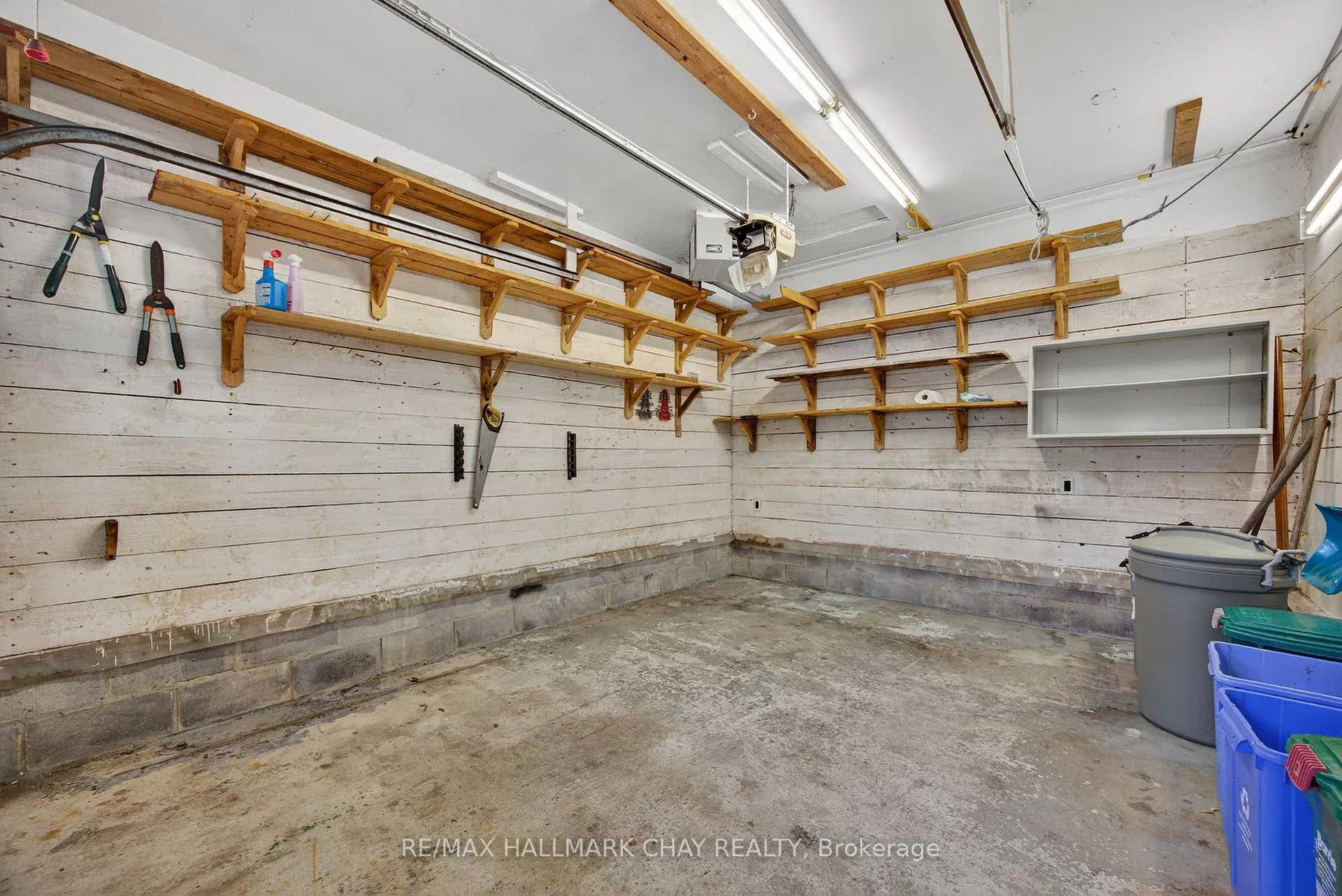 Photo 25 of 114 Burton Avenue, Barrie, Allandale — HOMEH